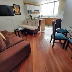 https://family-4-home.hotelsquito.com