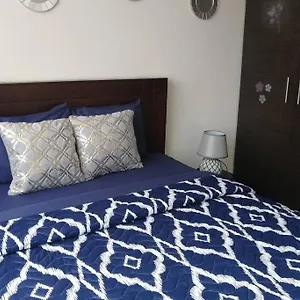 https://luminary-4.hotelsquito.com