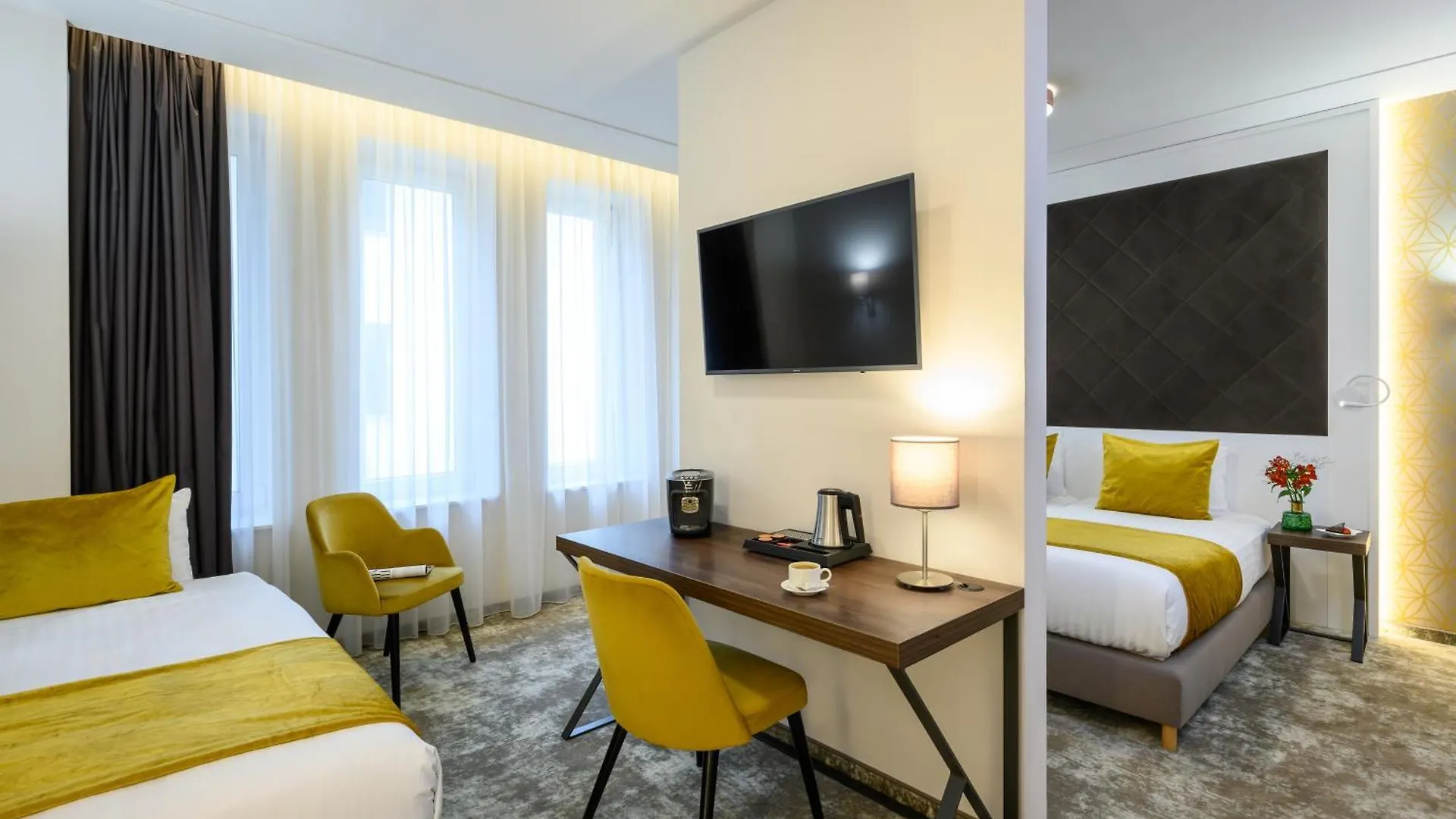 Leonardo Boutique Hotel Budapest M-Square 4*,